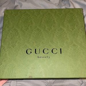 Gucci gift box